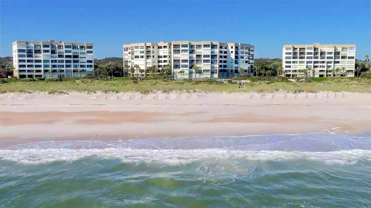 Florida Properties at the Amelia Surf & Racquet Club