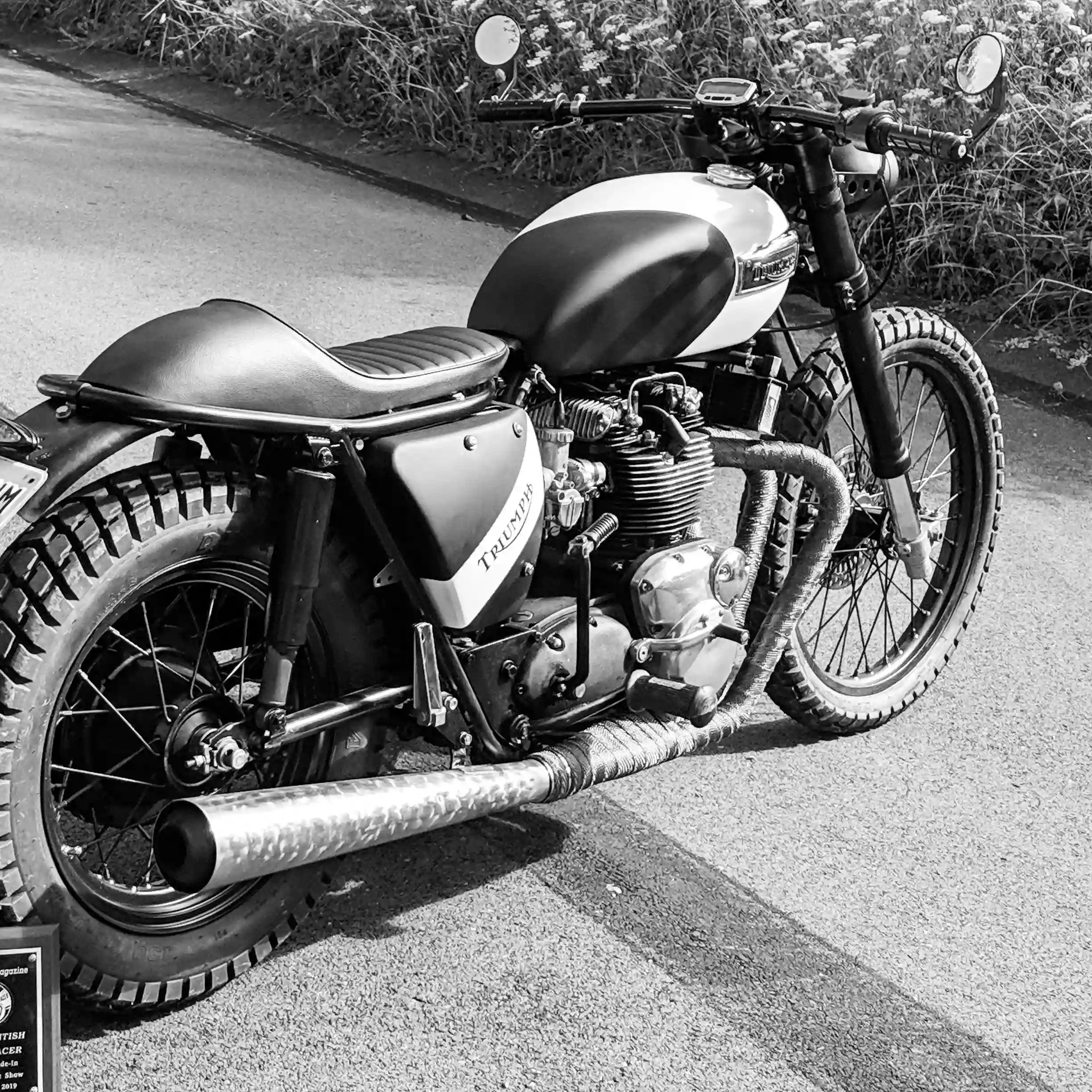 Kneez To The Breeze Motorcycles