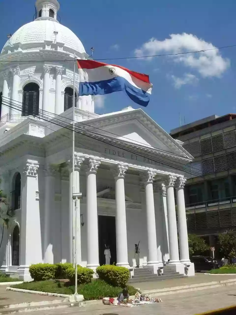 Consulado General del Paraguay en Miami