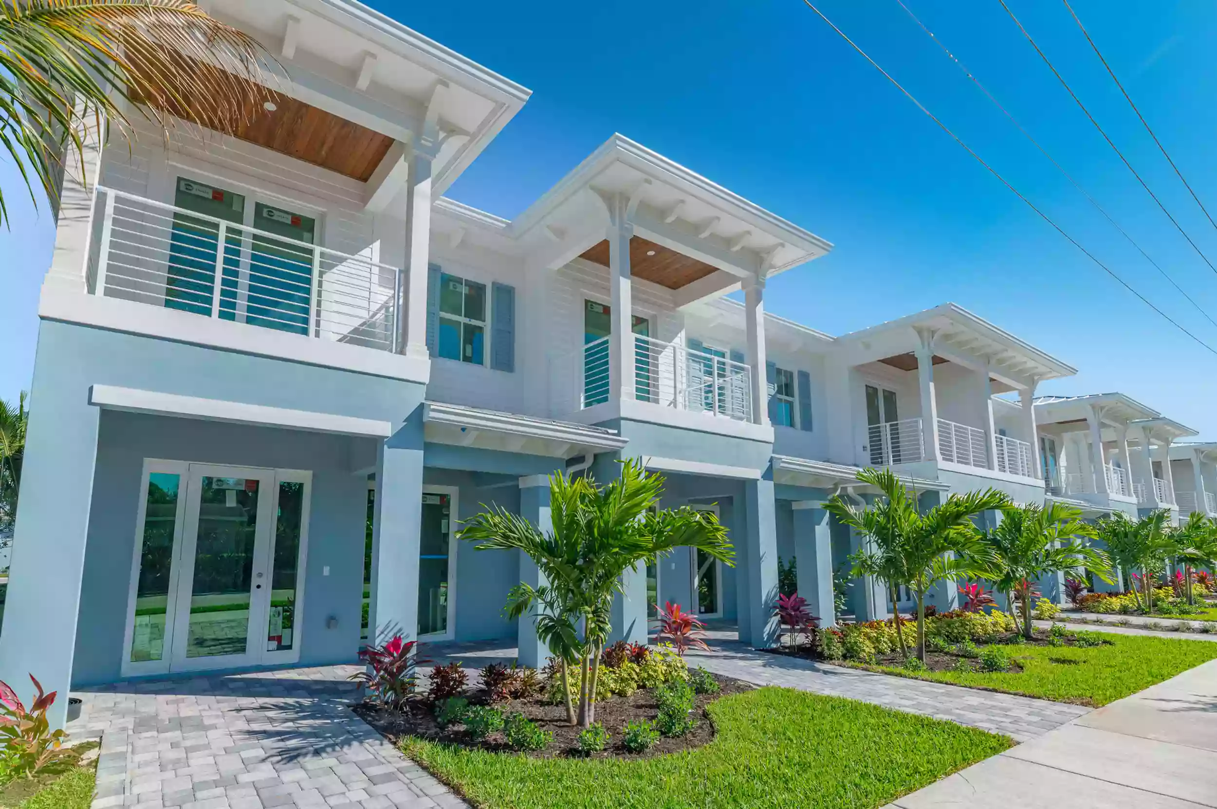 Manatee Isles Waterfront