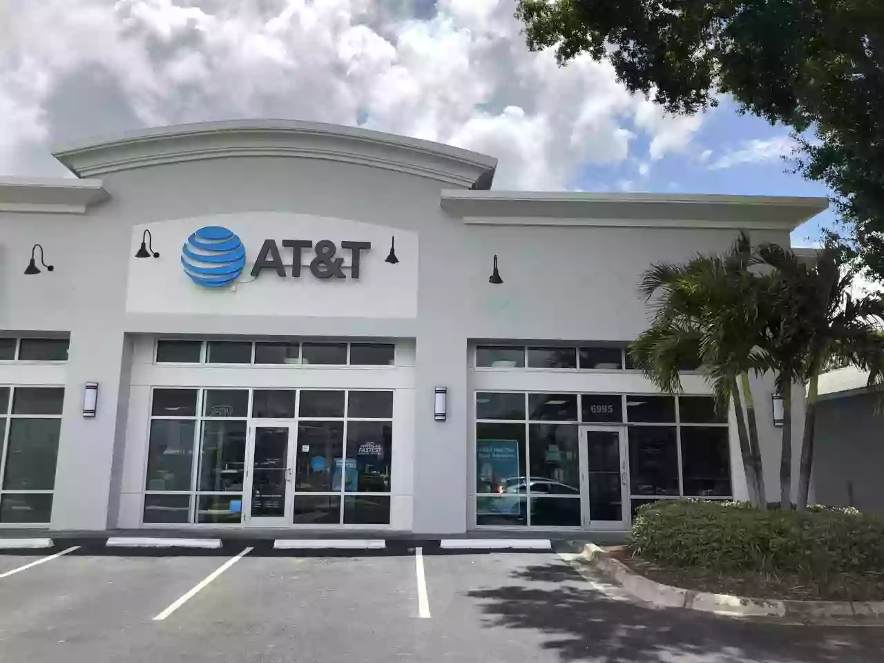 AT&T Store