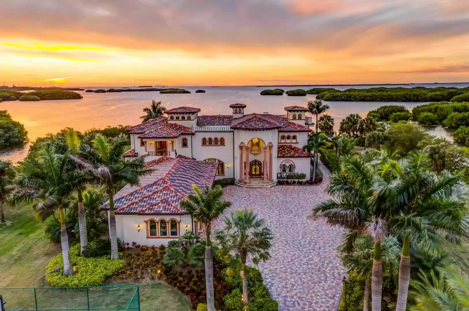 Tampa Bay Luxury Properties