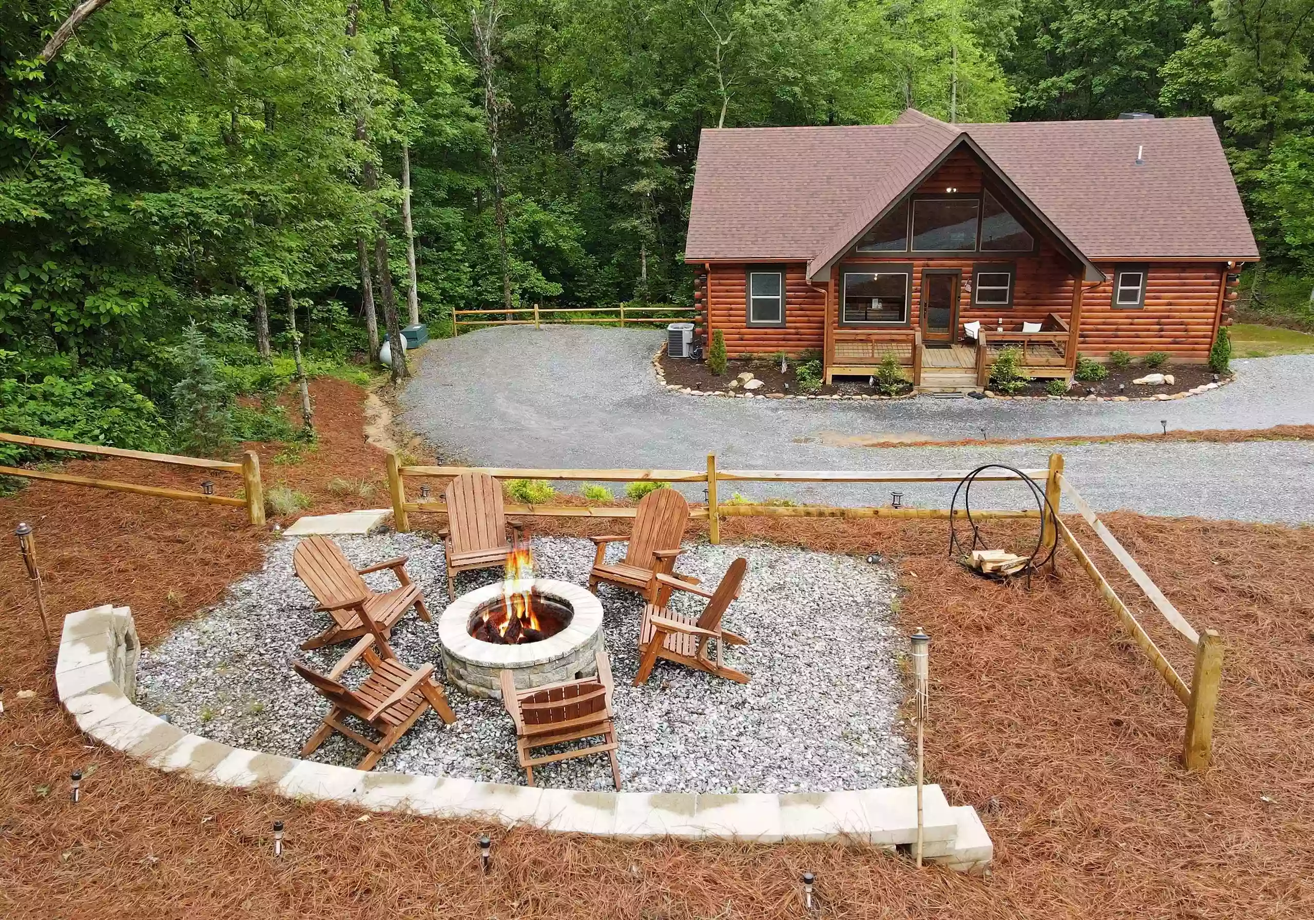 Hidden Creek Cabin - Blue Ridge, Ga