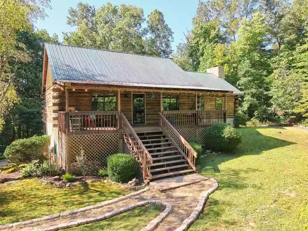 Clyde’s Cabin GA