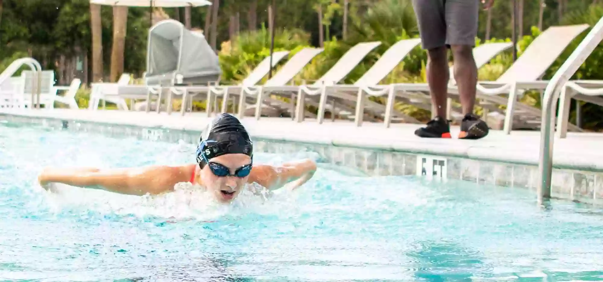 Franklin Creek Pool at The Landings Golf & Athletic Club