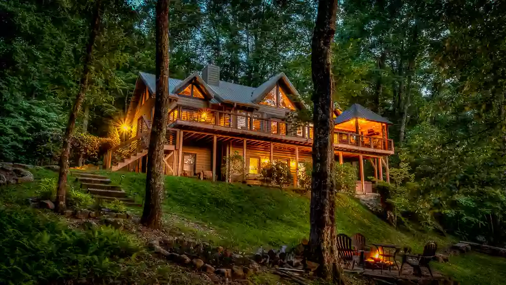 Big Canoe Lodge