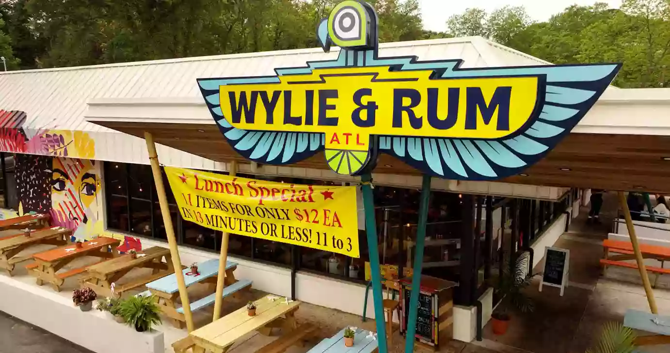 Wylie & Rum Island Bar and Grill