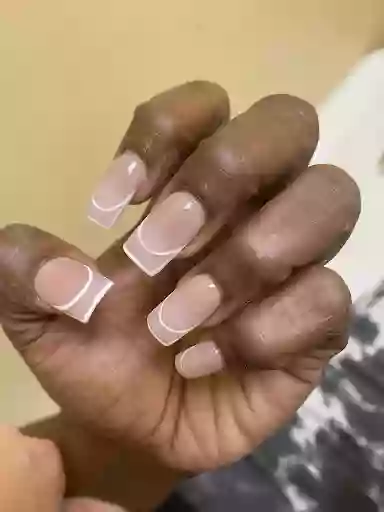 Queen Nails & Spa