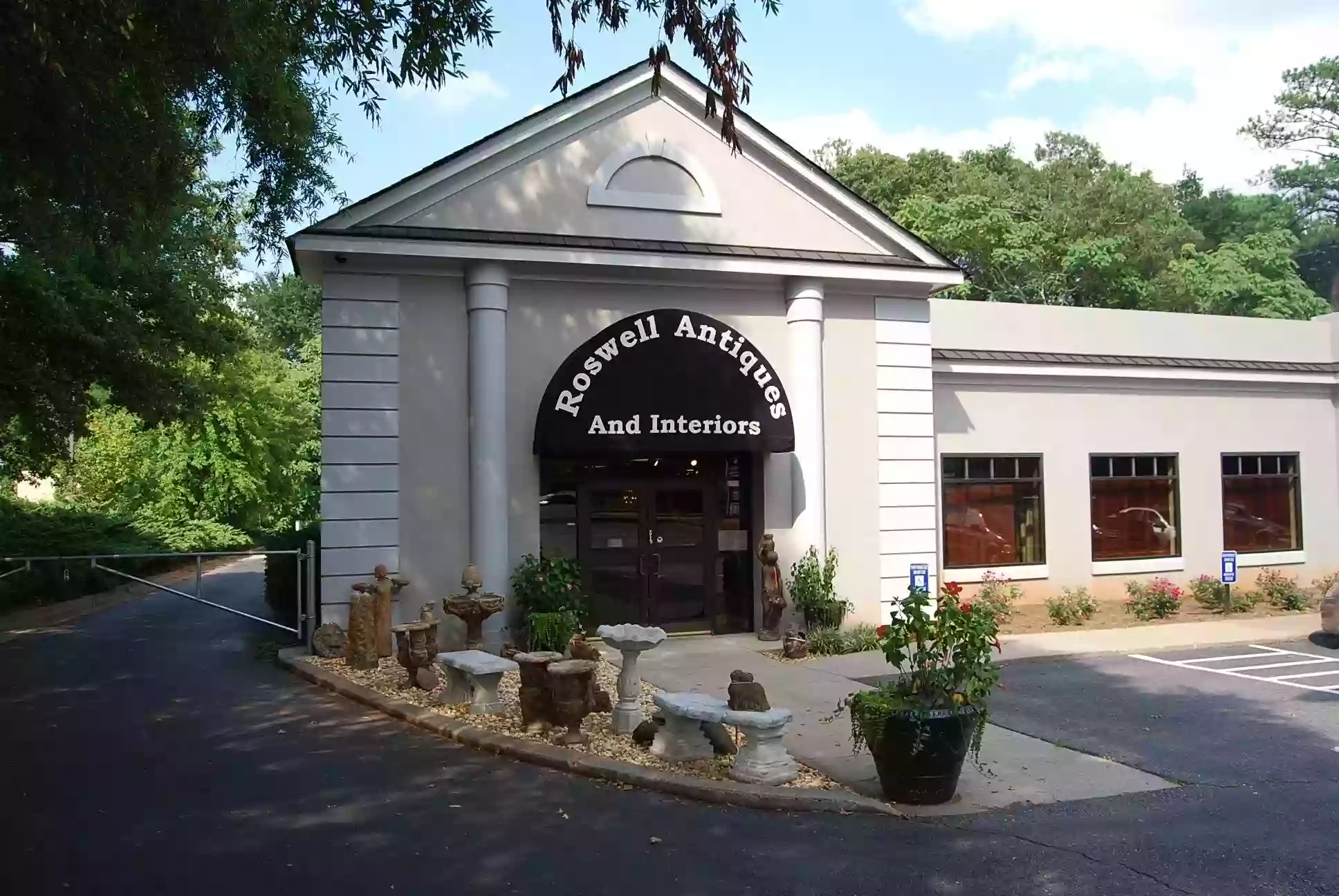 Roswell Antiques & Interiors