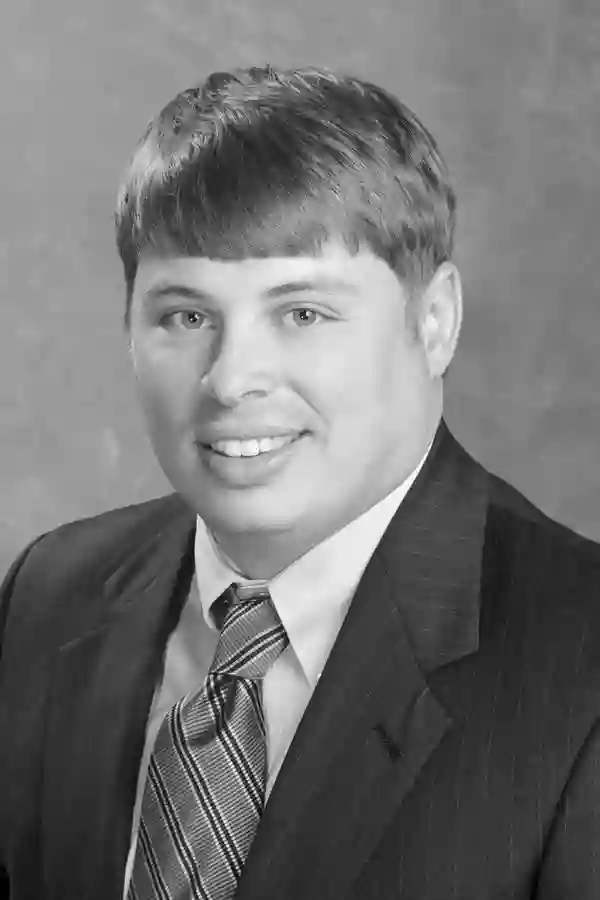 Edward Jones - Financial Advisor: Justin D Dixon, AAMS™