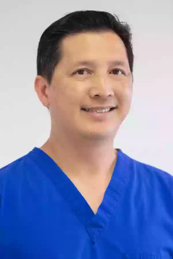 Lindsey Lau, DDS