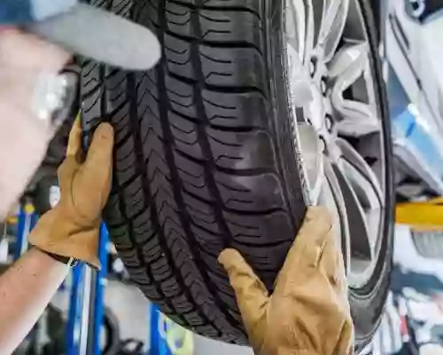 DAX Tires