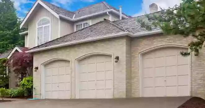 Garage door repair @ Click-it Garage Doors