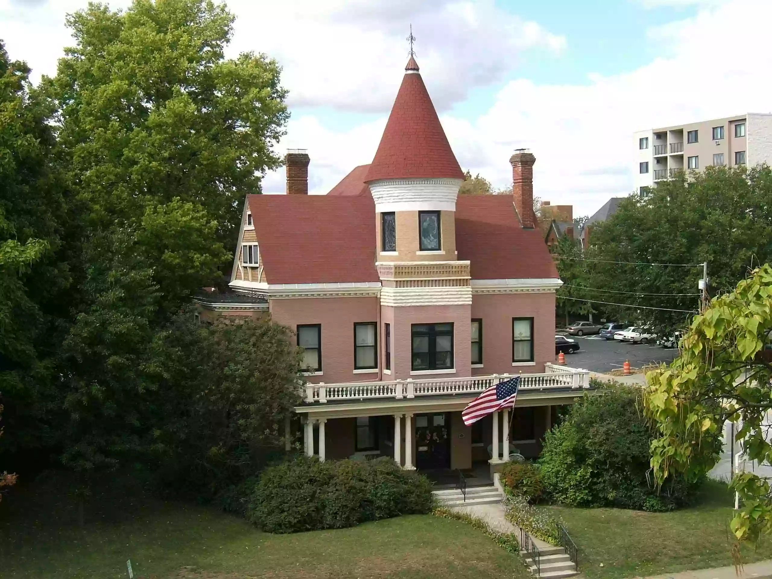 Victorian Inn Bed and Breakfast