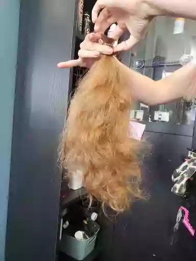 Blondies Hair Detailing