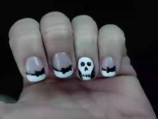 V Nails