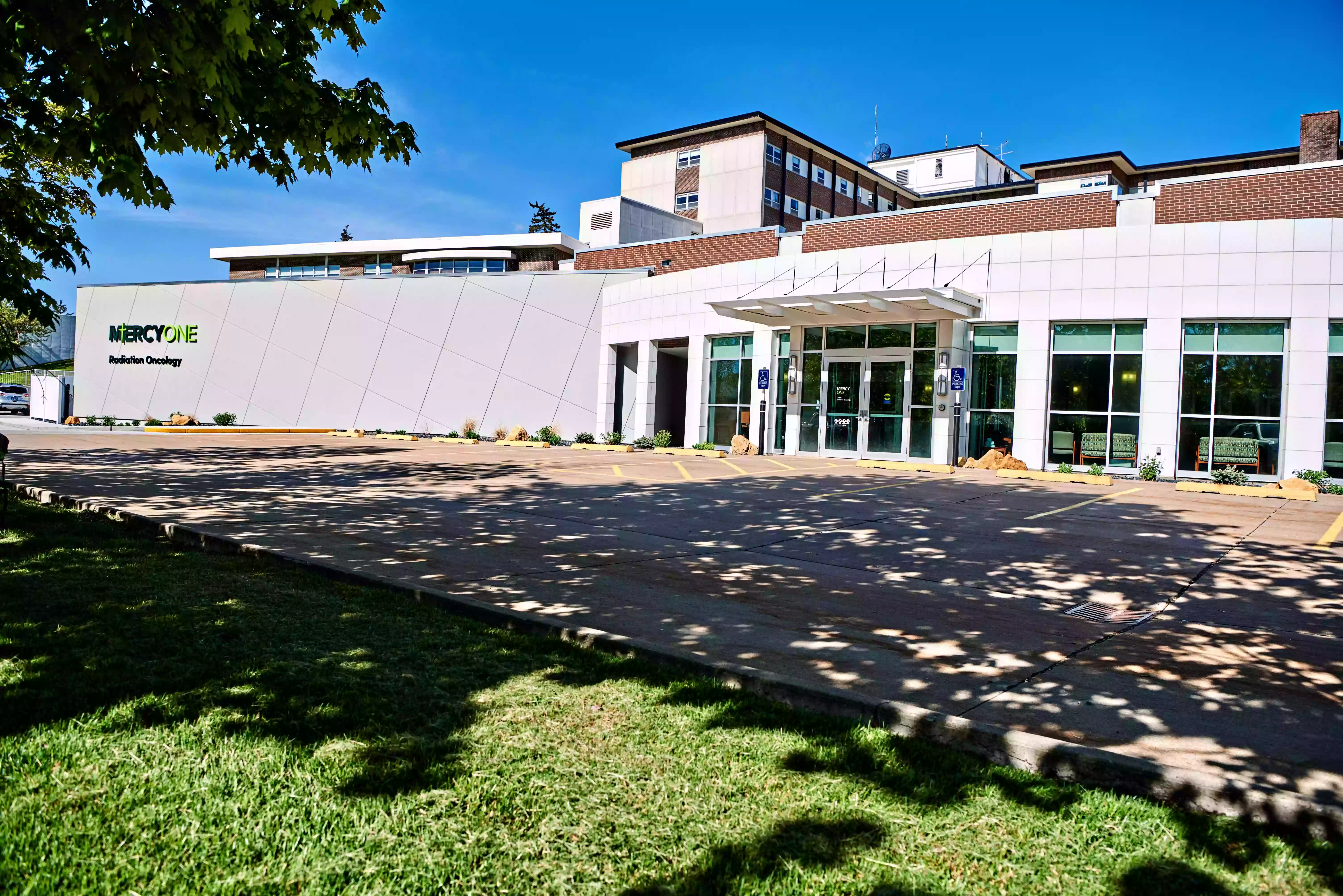 MercyOne Clinton Radiation Oncology Center