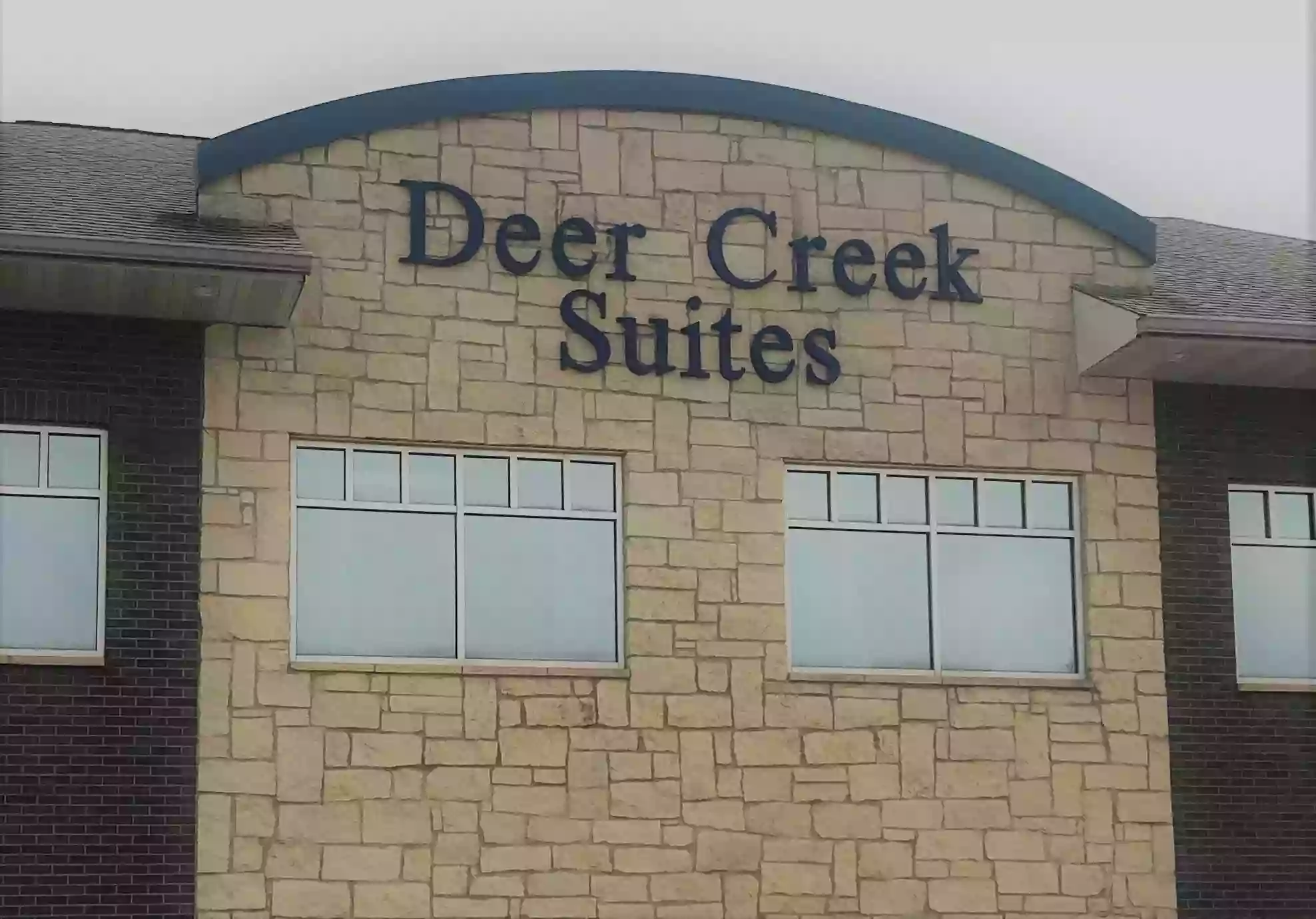 Deer Creek Salon Suites