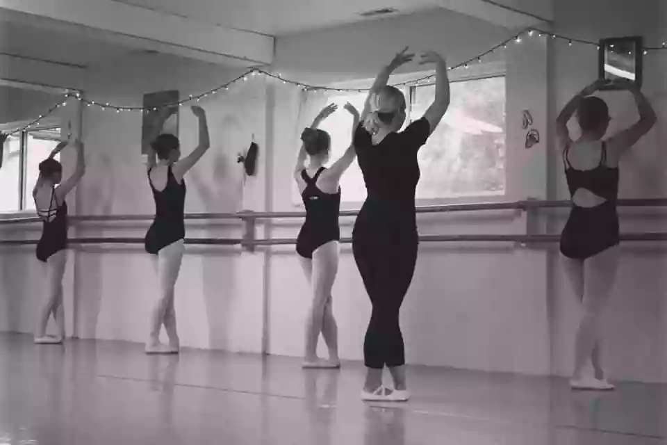 Carol Tetmeyer Dance Studio