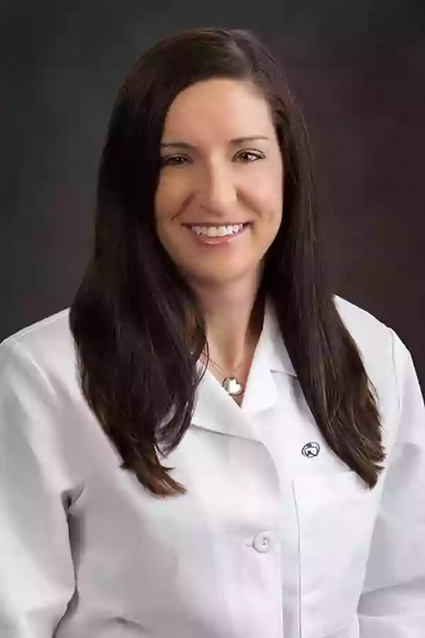 Lauren Shelton, APRN