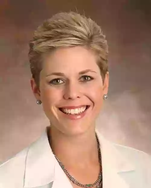 Lindsay M Shafer, MD