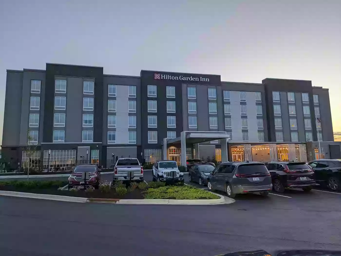 Hilton Garden Inn Cincinnati Airport Parking