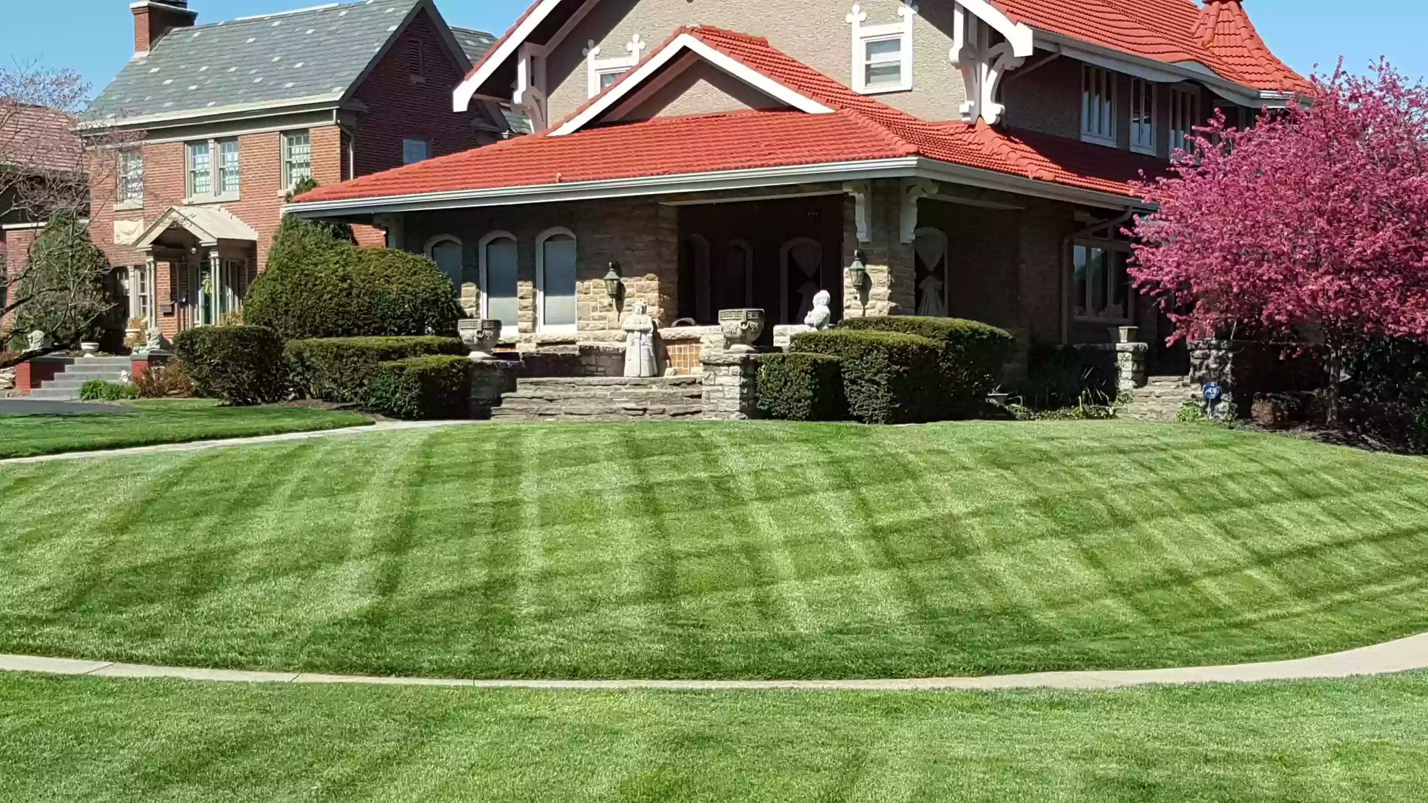 Lawn Crack, LLC