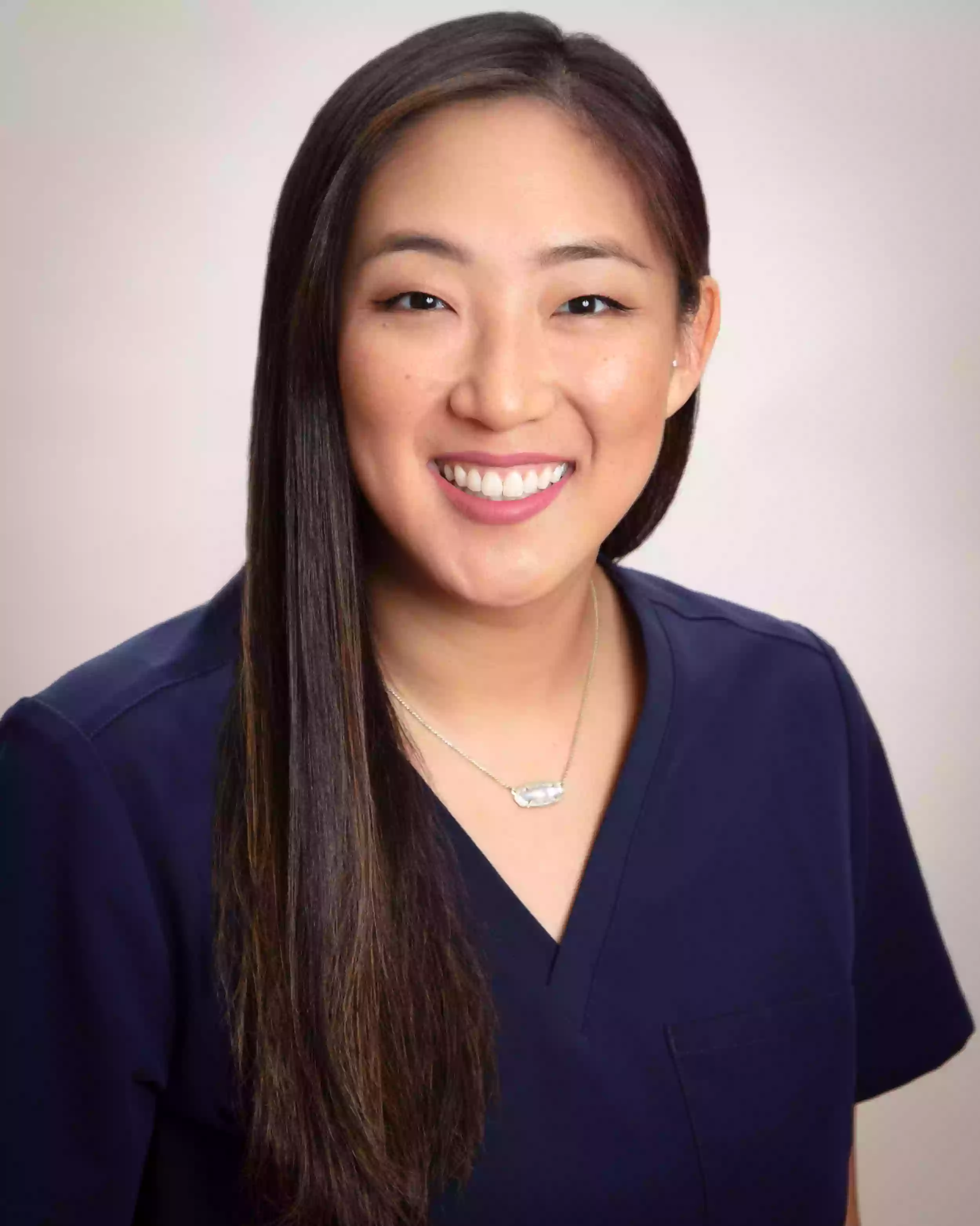 Louisiana Pain Institute: Cathy Zhang, MD