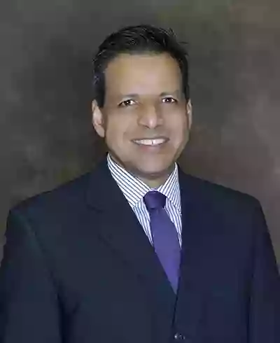 Martin R. Navarro - Private Wealth Advisor, Ameriprise Financial Services, LLC