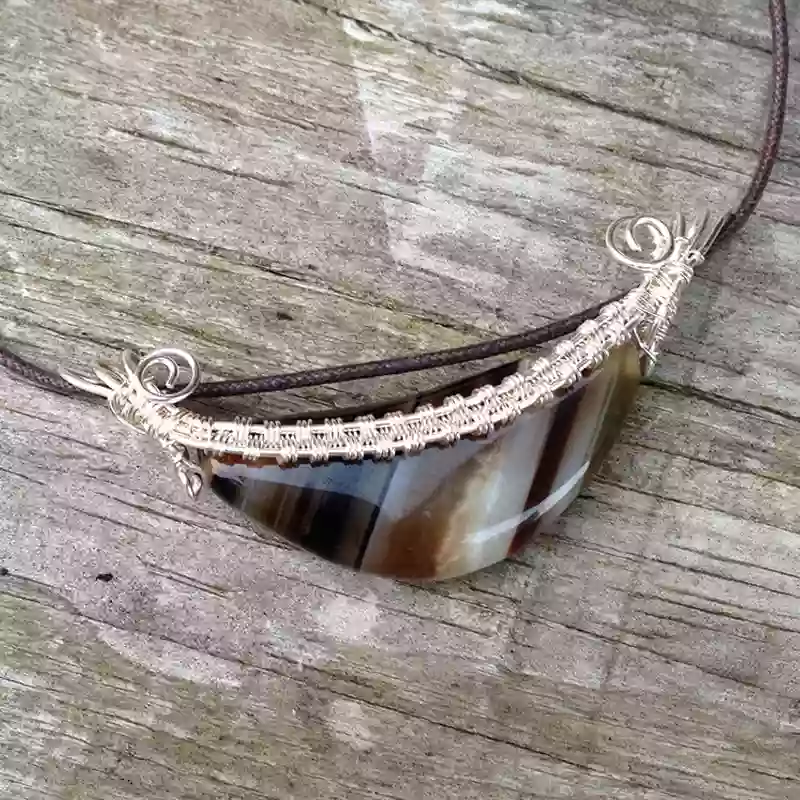 Silver Wire Jewelry Artist