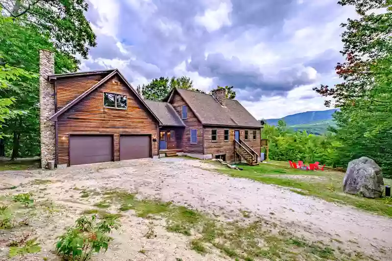 The Ski House on Nordic Knoll by Peak Properties of Maine