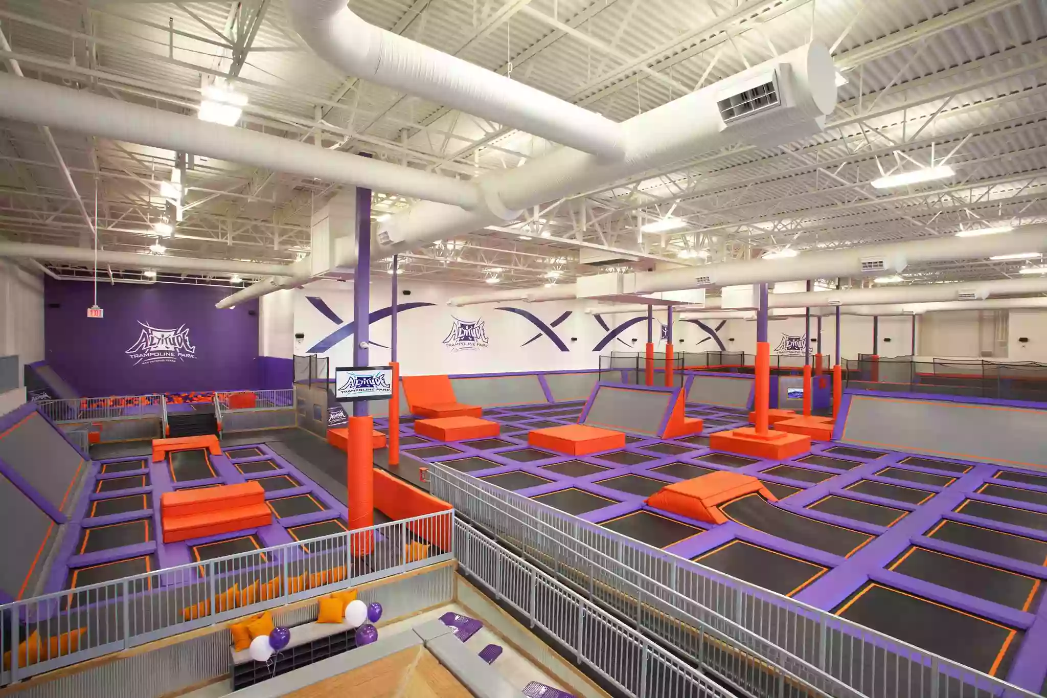 Altitude Trampoline Park - Delmar