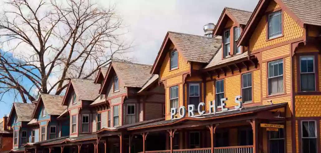 The Porches Inn at MASS MoCA