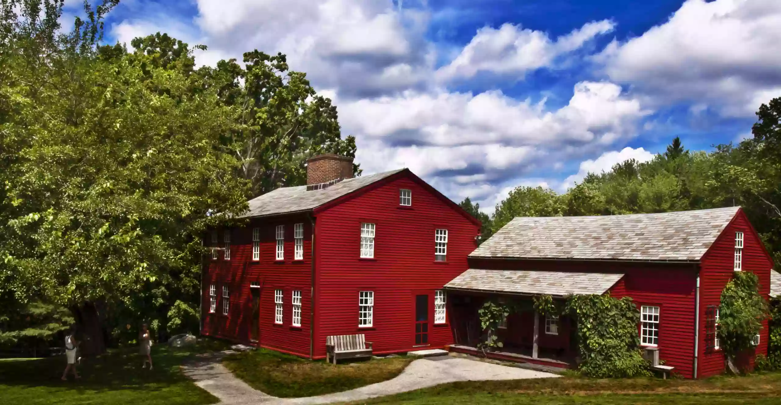 Fruitlands Museum