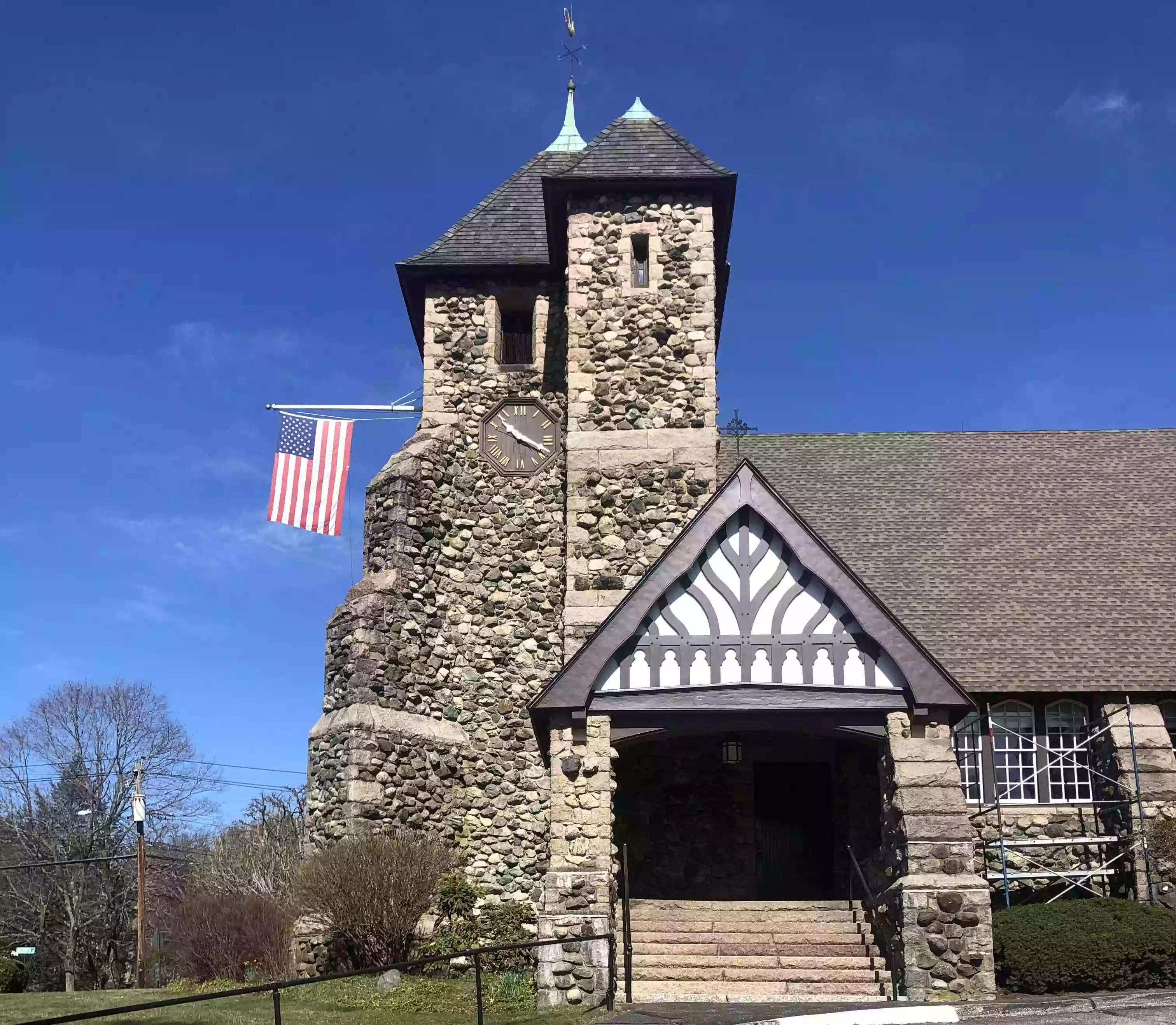 First Parish Church in Weston