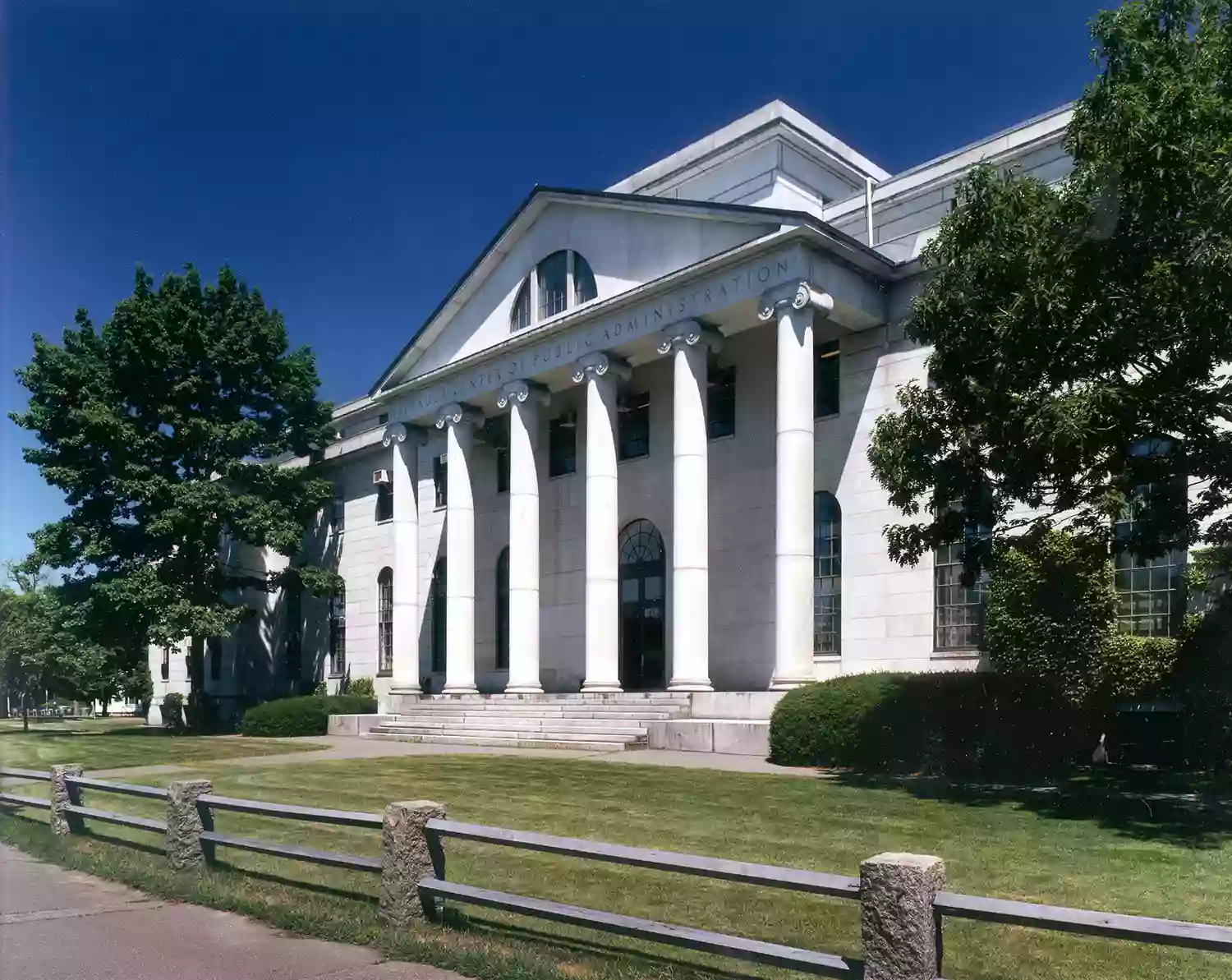 Fine Arts Library, Harvard University