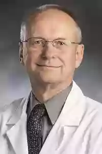 Frederick Lueder MD