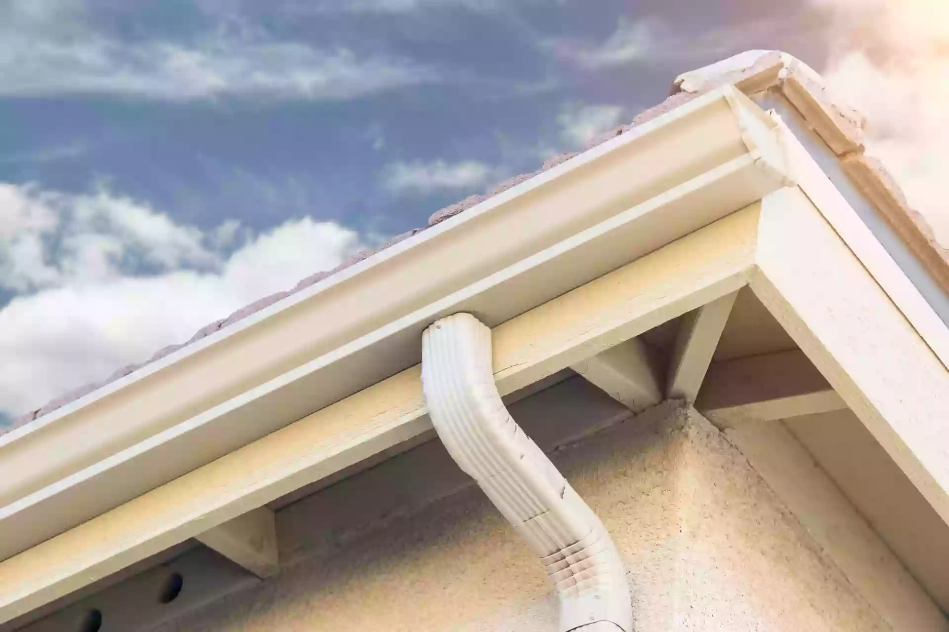 Superior Exteriors Roofing and Gutter