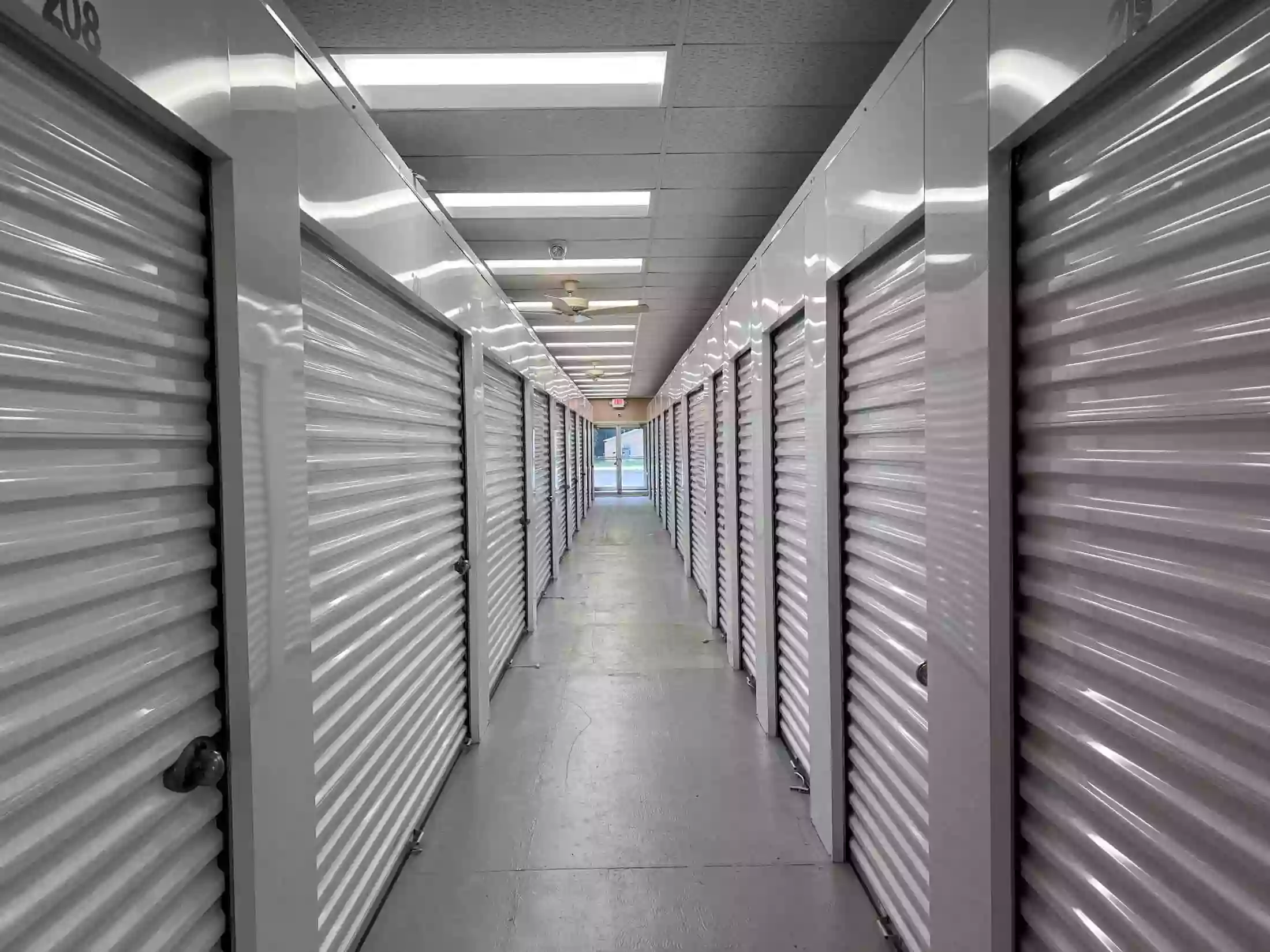 Pincrest Self Storage - Temperature Controlled Storage Facility
