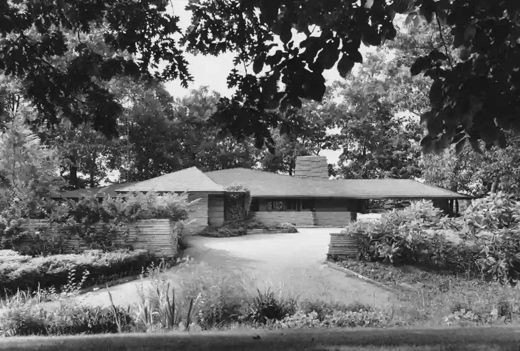 Howard Anthony Residence - Frank Lloyd Wright