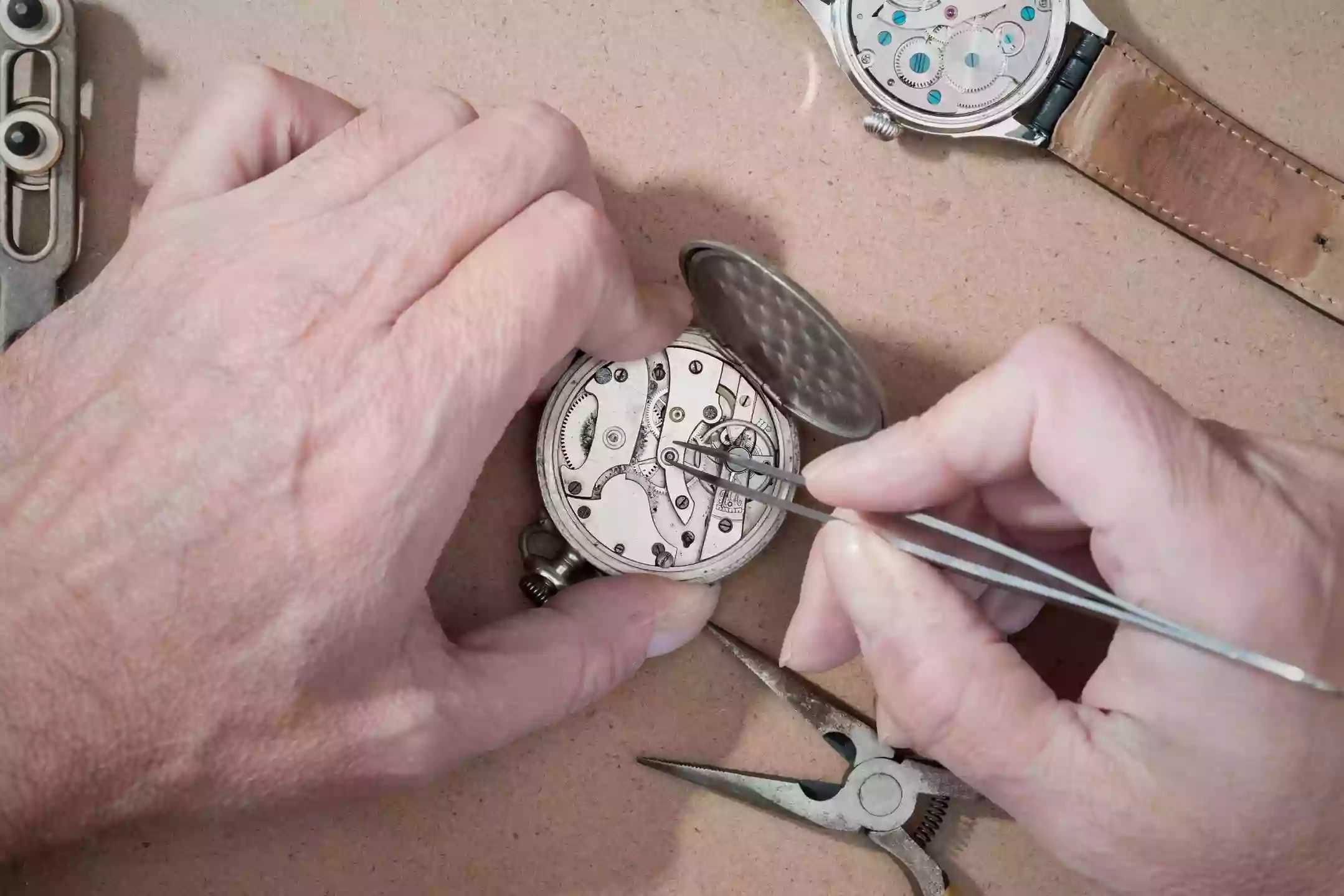 Shelby Clock and Watch Repair