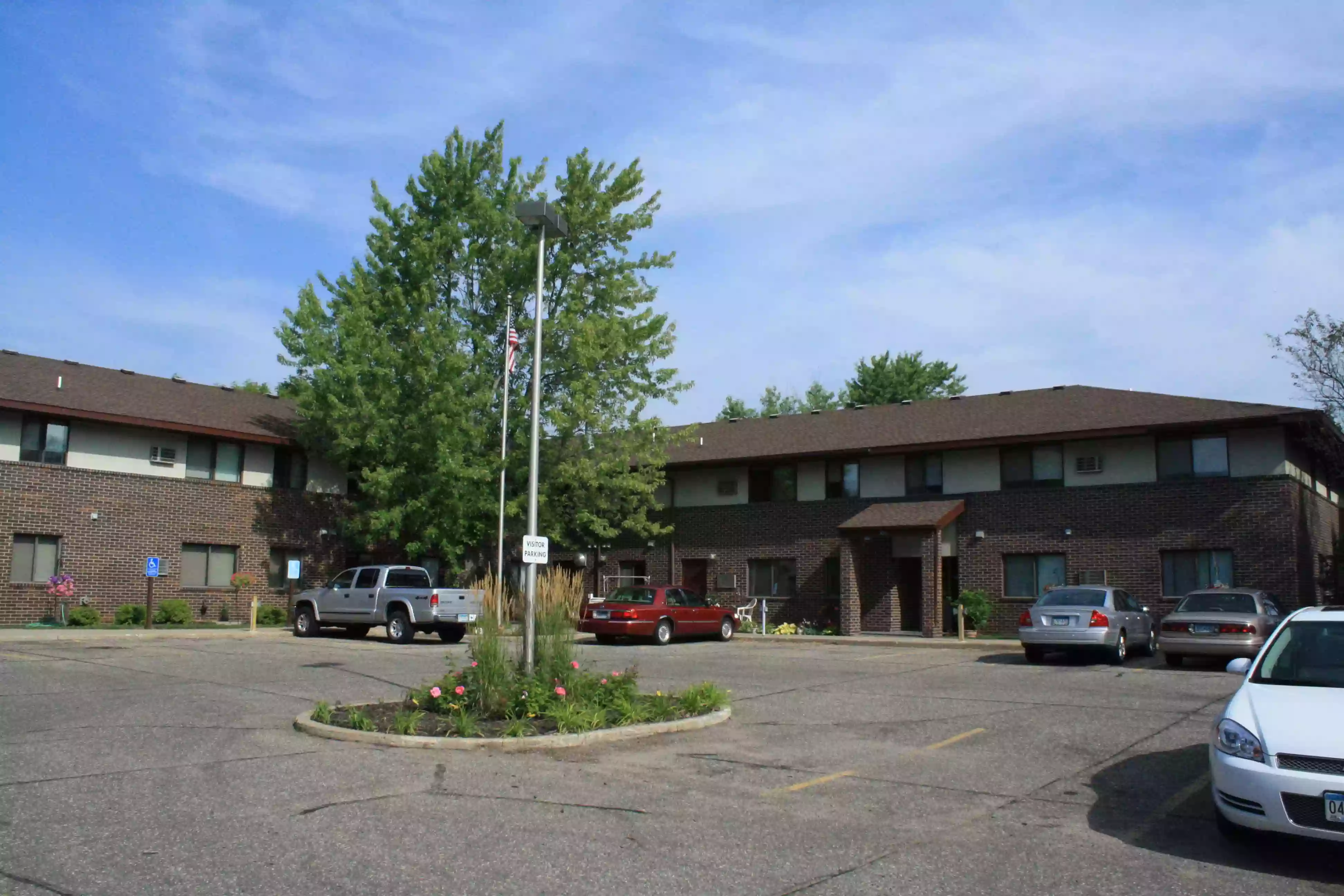 Hillcrest Apartments