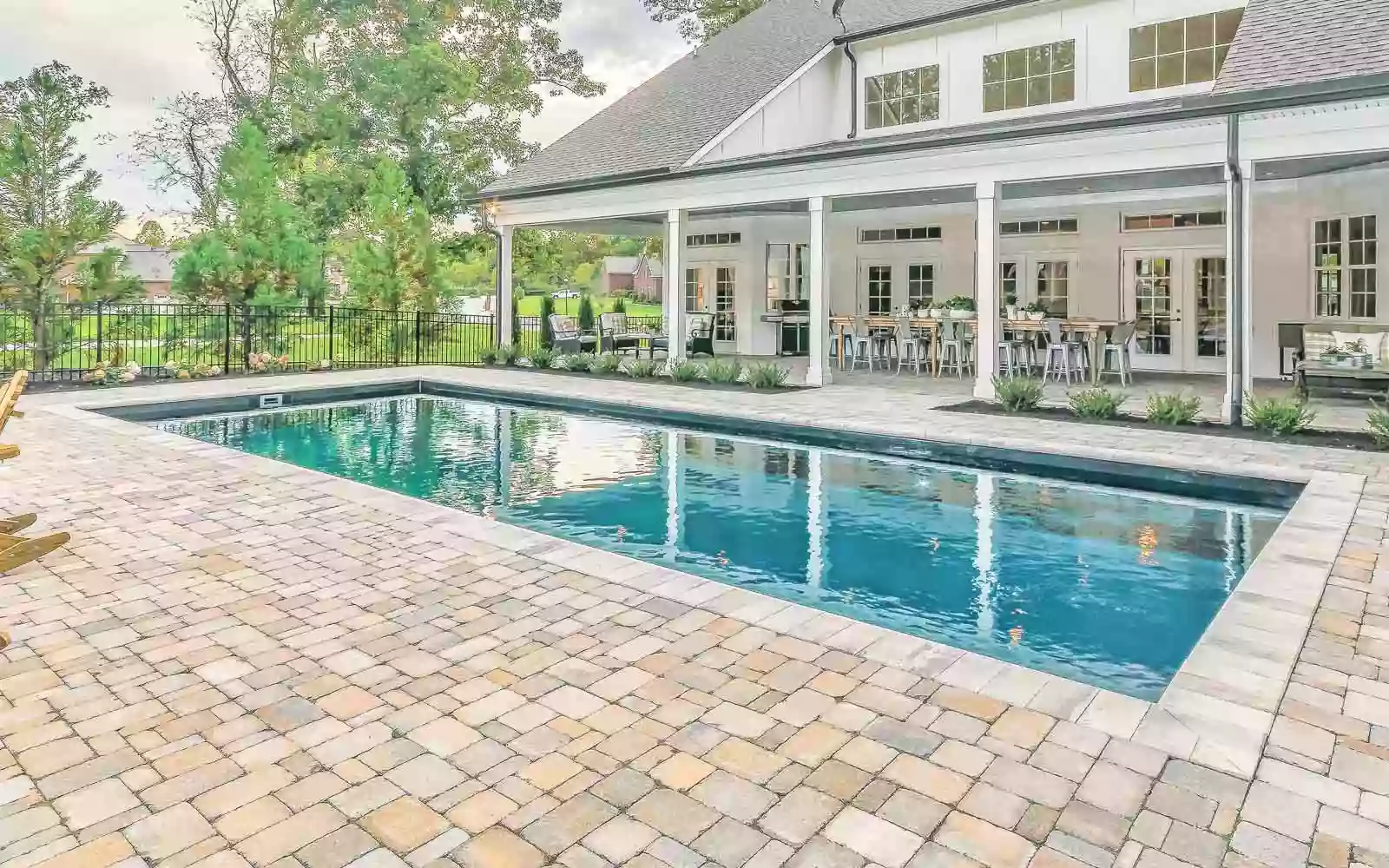 Backyard Paradise Pools LLC