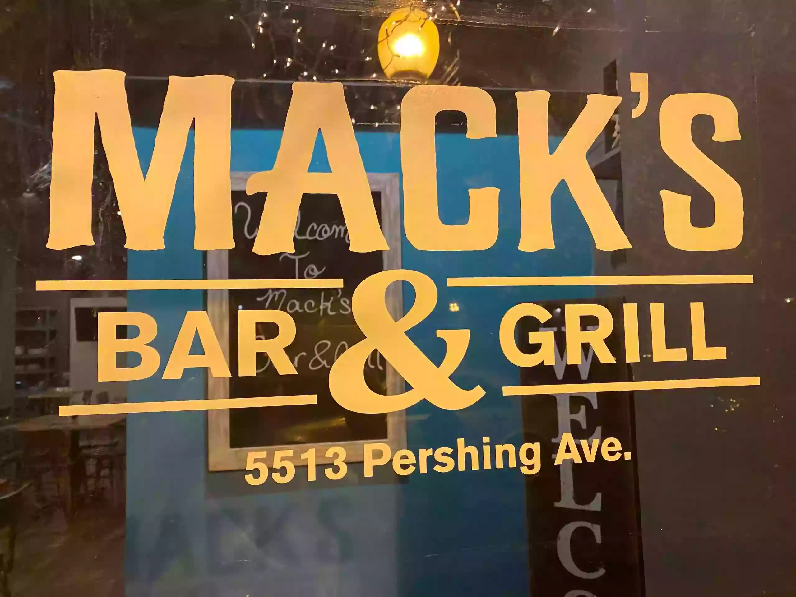 Mack's Bar and Grill