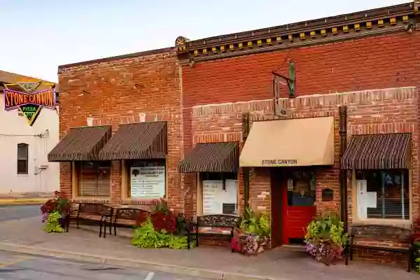 Stone Canyon Pizza Parkville