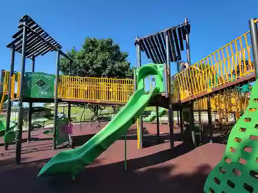 Bartlett Park Field Playground