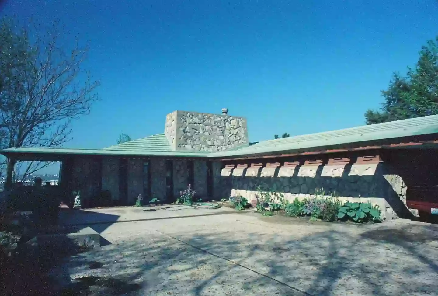 Frank Bott House - Frank Lloyd Wright