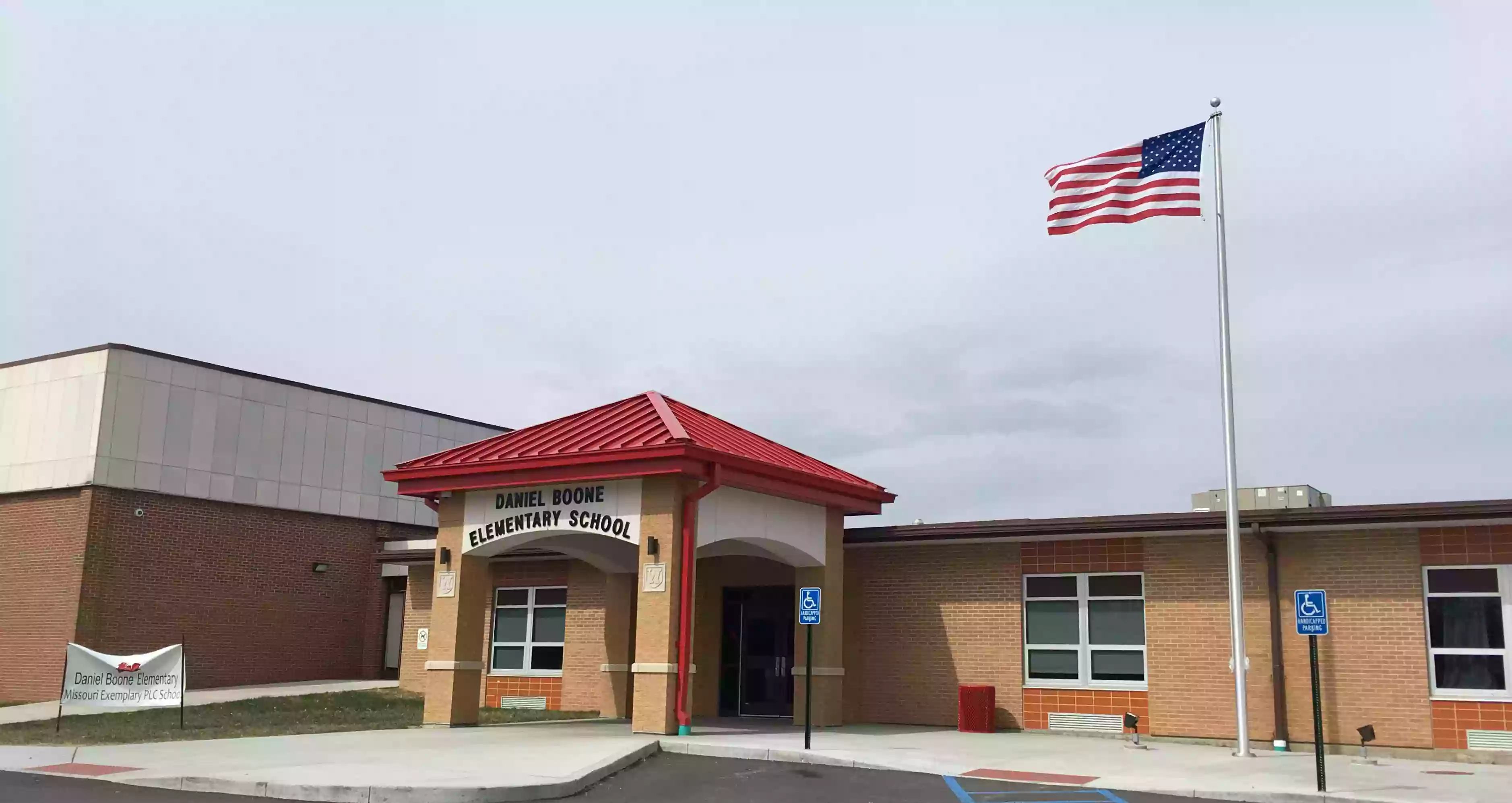 Warren County R-3 Daniel Boone Elementary School