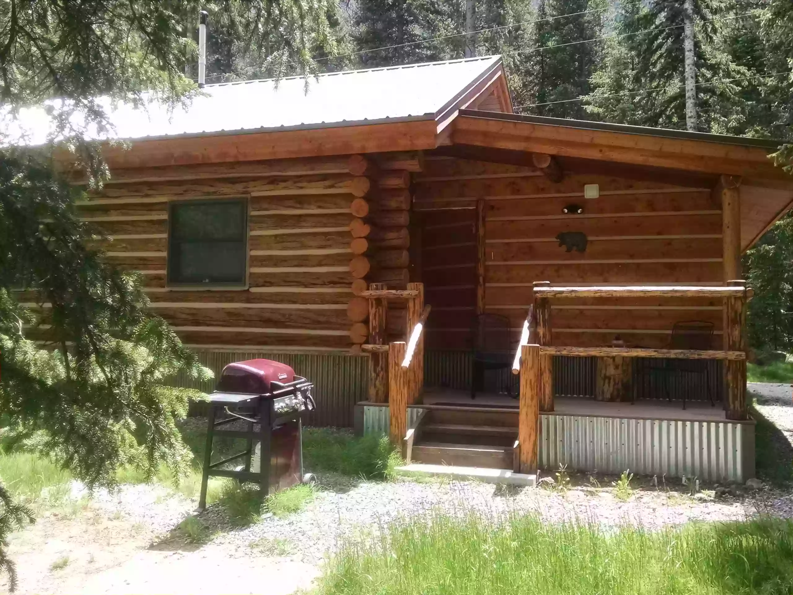 Silvertip Cabins