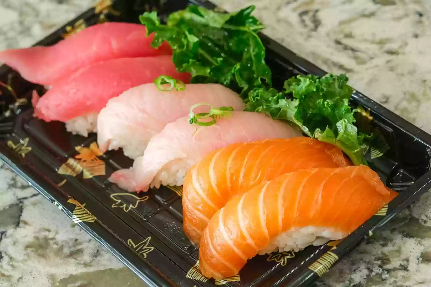Oma’Oma’O Poke & Sushi
